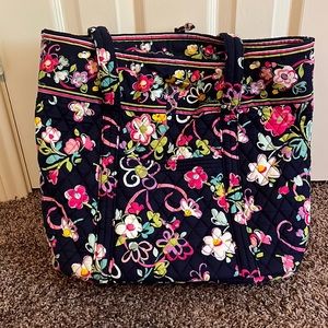 Vera Bradley tote bag